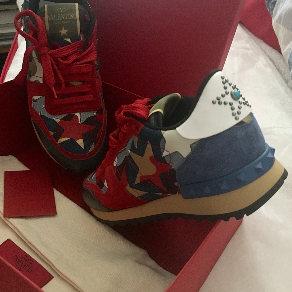 Valentino Runners